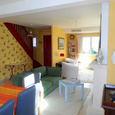 Sur Mer - 6 Pieces - Vue Jardin Apartment *